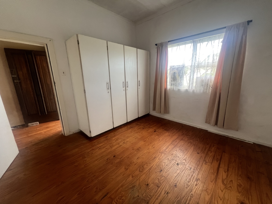 5 Bedroom Property for Sale in Cambridge West Eastern Cape